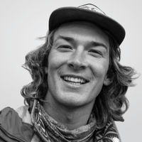 Holden Ringer (he/him)